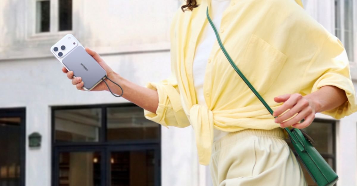 Slim Powerbank Fits the Modern UK Workday